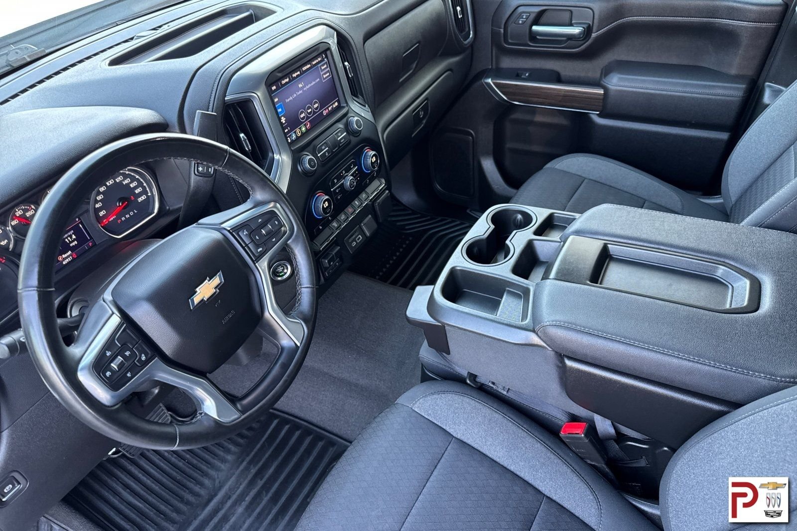 Used 2023 Silver Chevrolet LT image 10