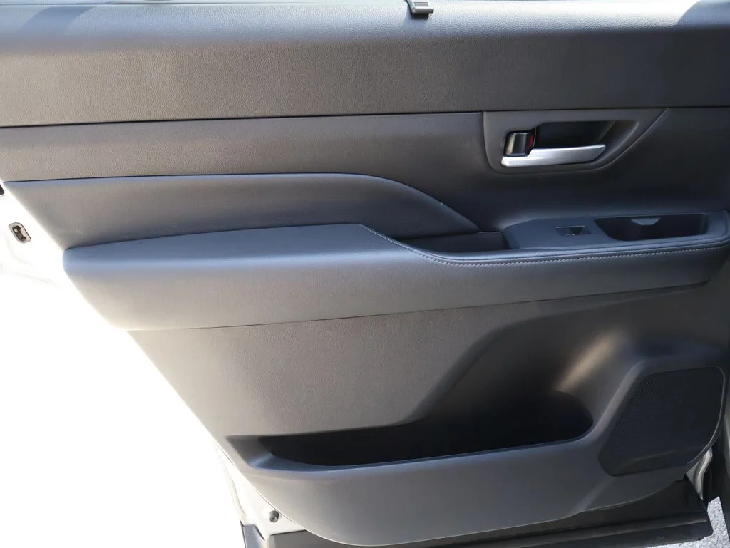 Used 2025 Silver Toyota XLE image 17