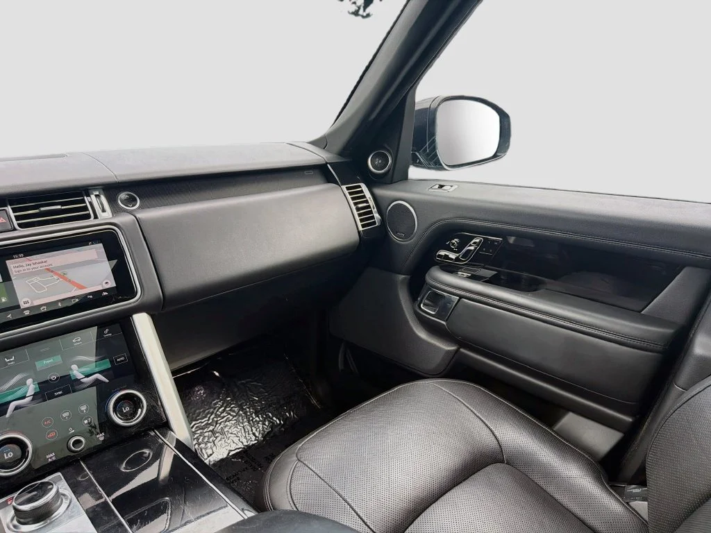 Used 2020 Black Land Rover HSE image 25