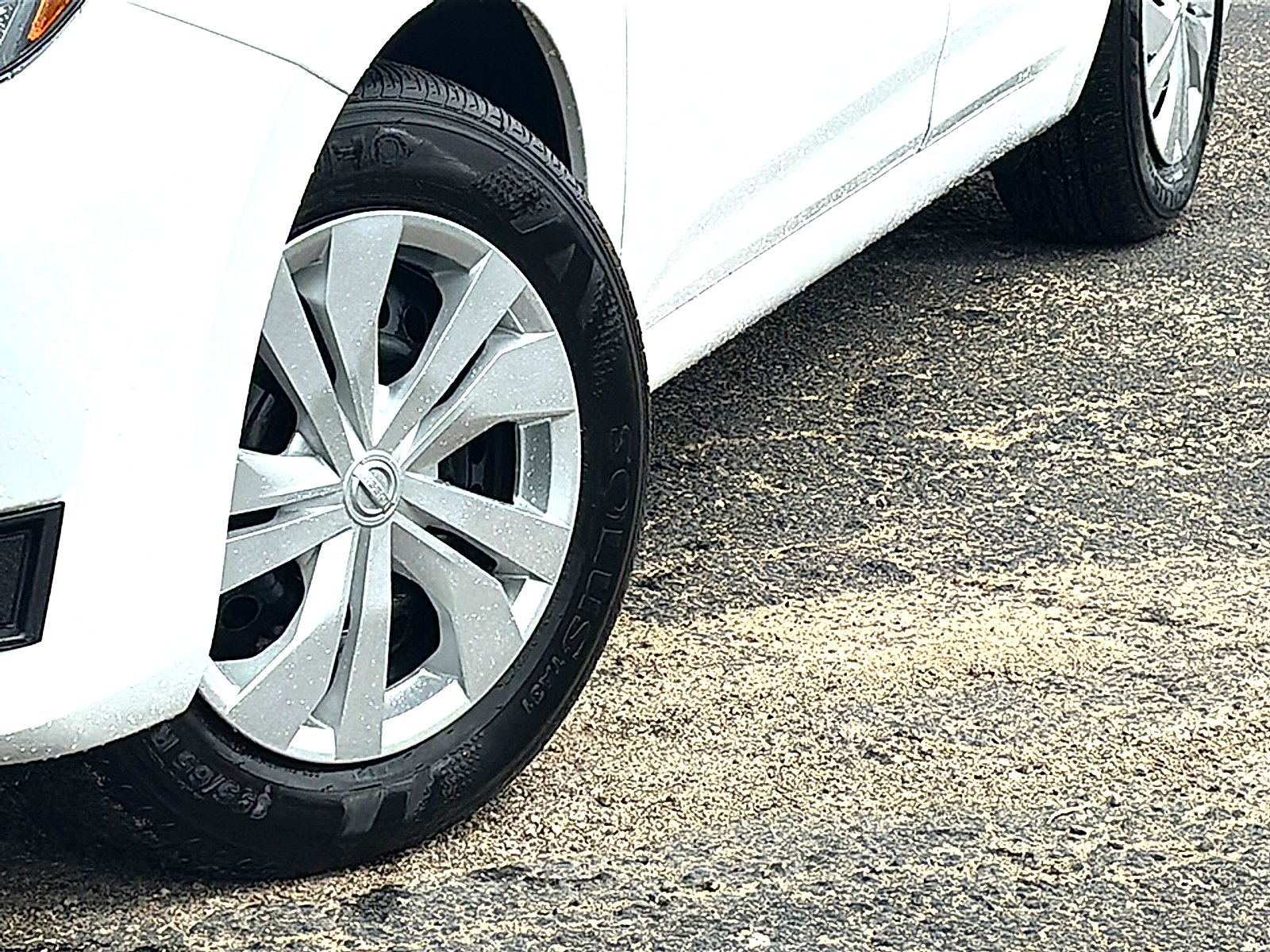 Used 2025 Fresh Powder Nissan 1.6 S image 3