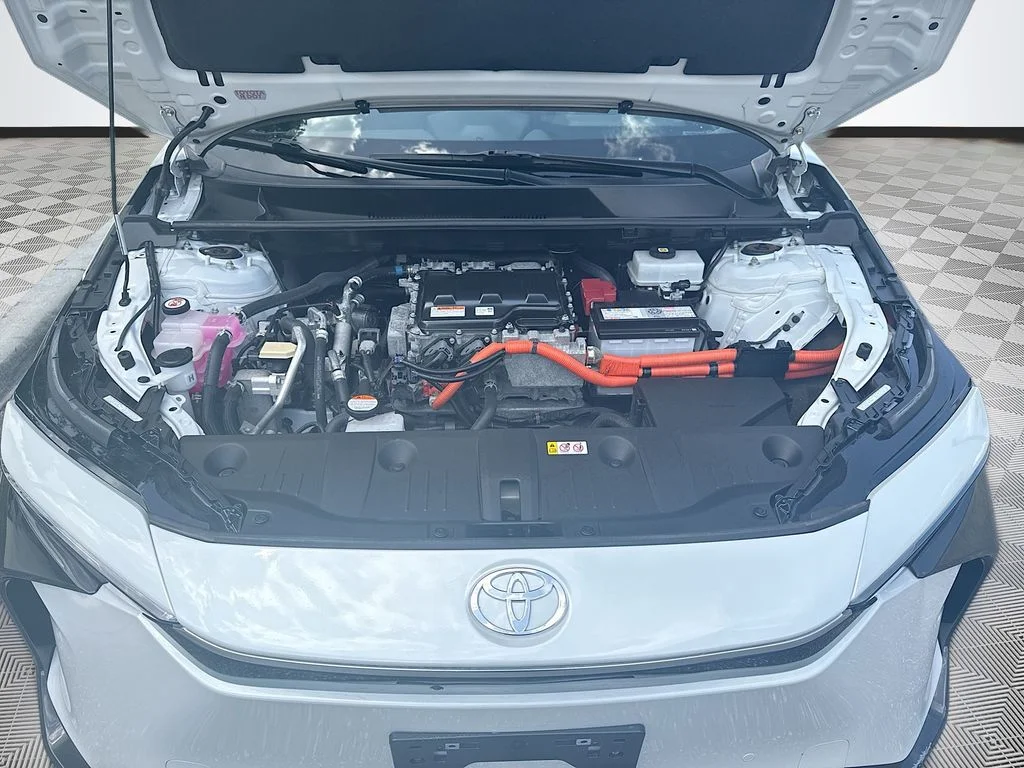 Used 2023 Beige Toyota Limited image 34