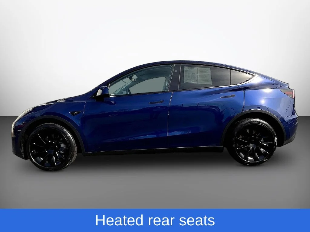 Used 2024 Deep Blue Metallic Tesla Long Range image 4