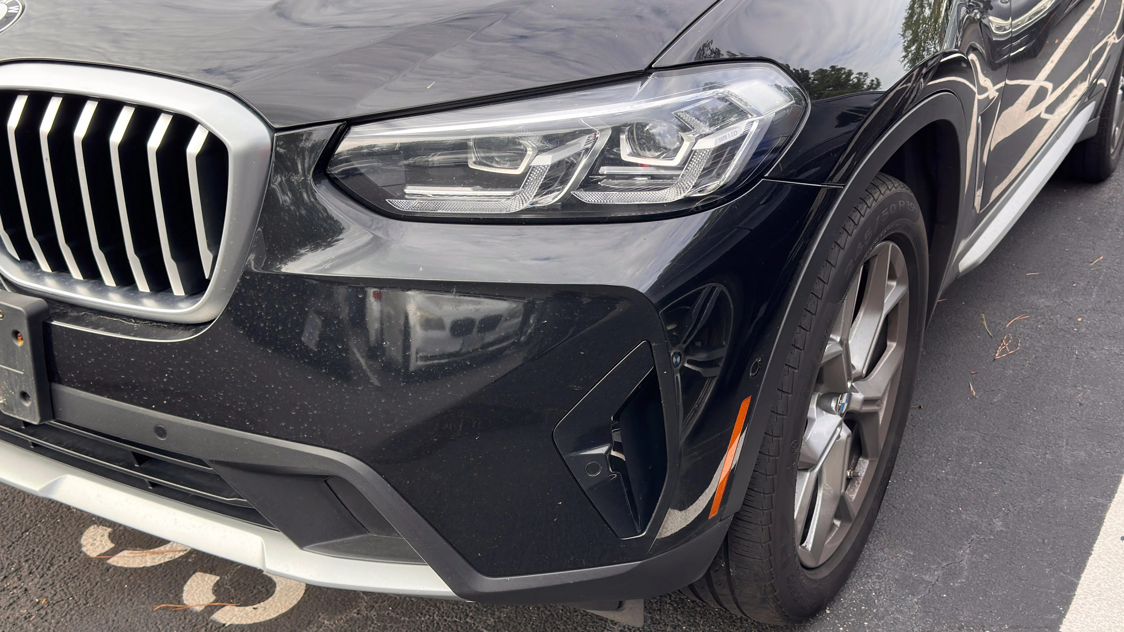 Used 2024 Black Sapphire Metallic BMW xDrive30i image 12