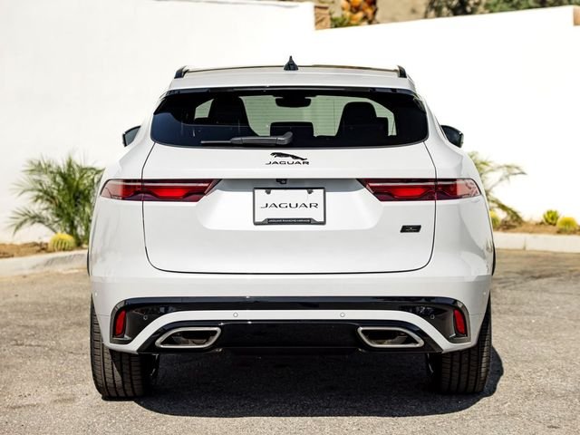 New 2026 Ostuni Pearl White Jaguar P400 R-Dynamic S image 8