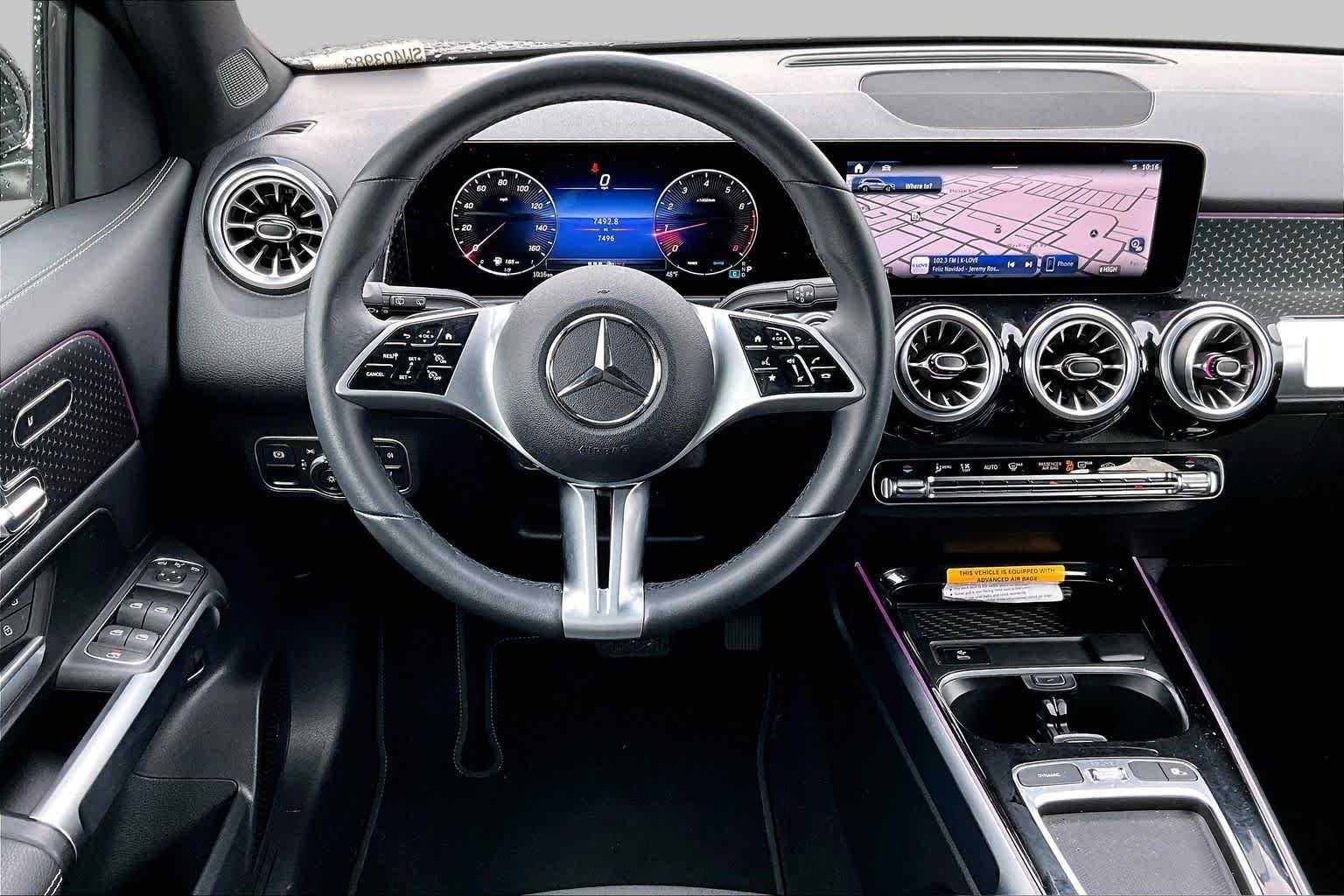 Used 2025 Night Black Mercedes-Benz GLB 250 image 9