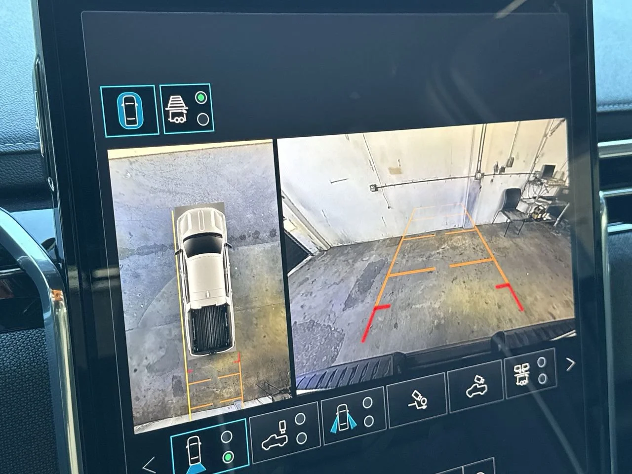 2026 GMC Sierra EV Elevation - Photo 19