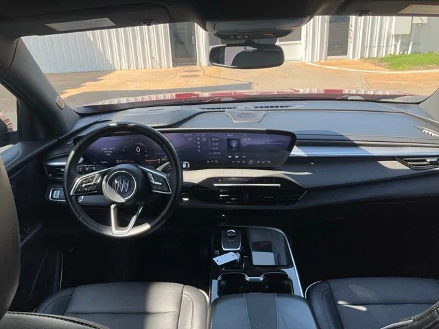 Used 2025 Red Buick Preferred image 4