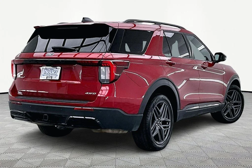 Certified 2025 Ford Explorer ST-LINE with VIN 1FMUK8KH8SGB82419 for sale in Kansas City