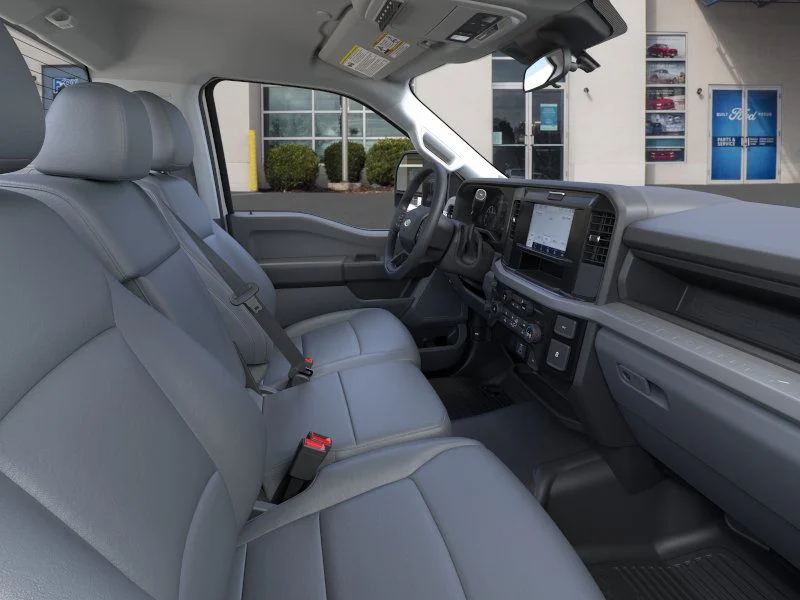 2025 Ford F-350 Super Duty Chassis Cab XL - Photo 11