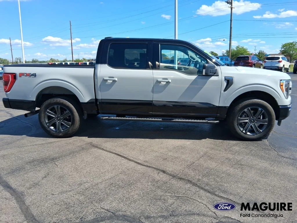 Used 2023 White Ford XLT image 6