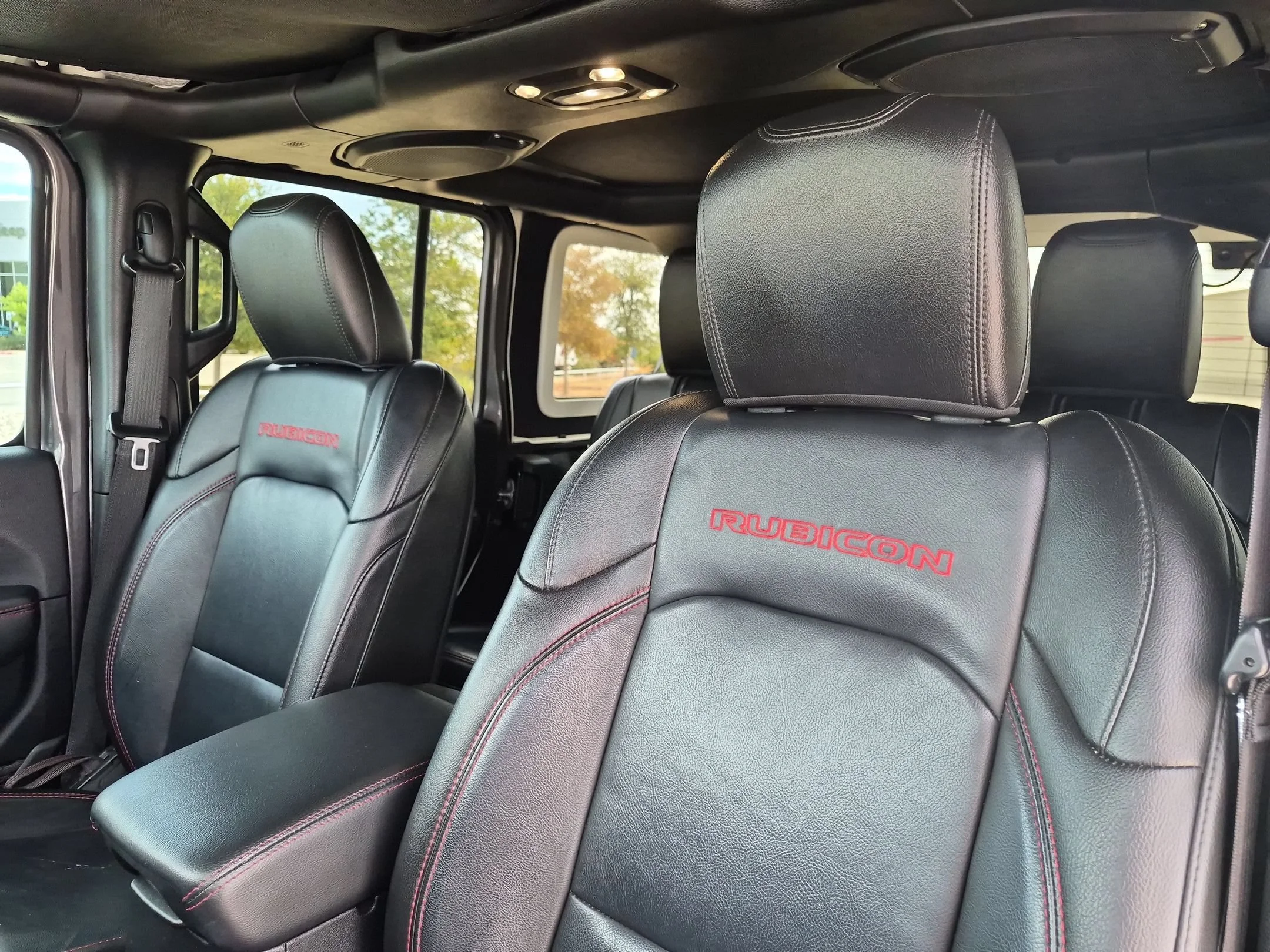 Used 2021 Gray Jeep Unlimited Rubicon image 13