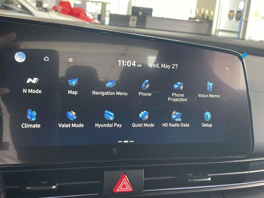 New 2026 White Hyundai Base image 25