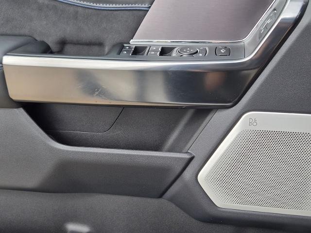 New 2026 Star White Metallic Tri-Coat Ford F-250® Platinum® image 35