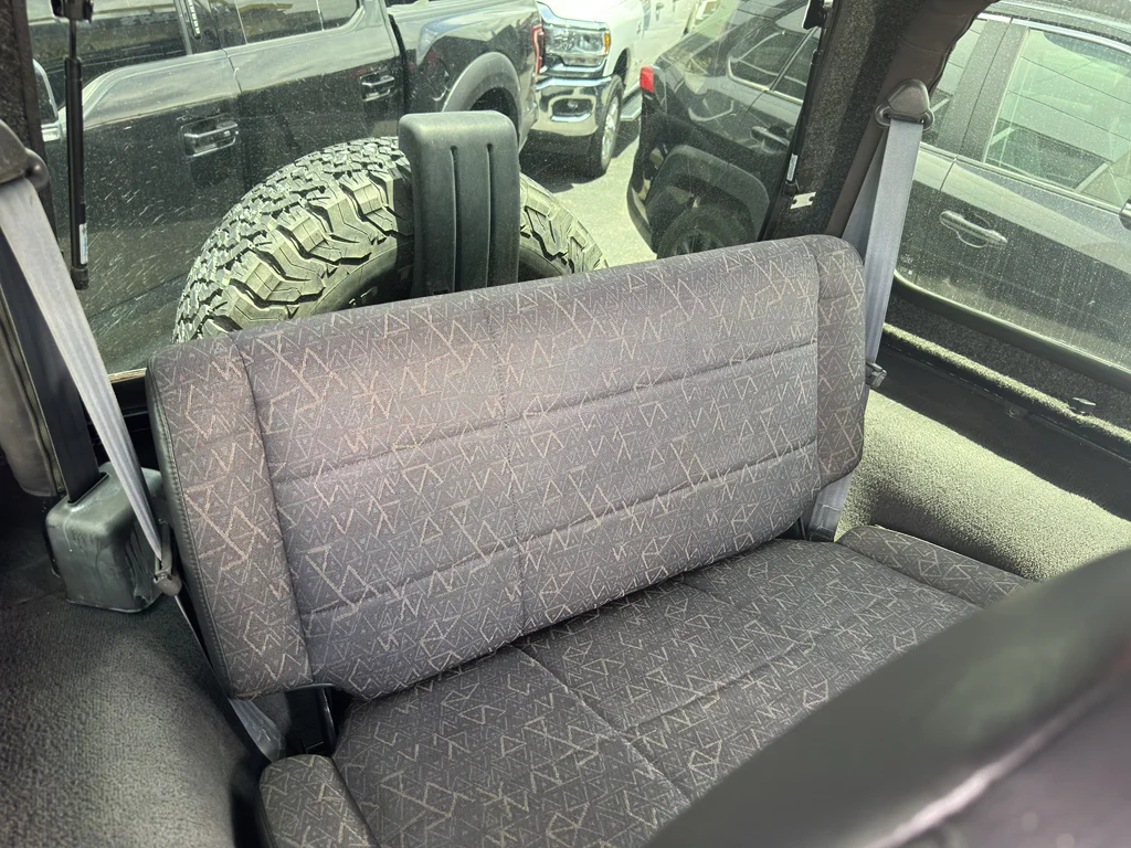 Used 2001 Black Jeep SE image 11