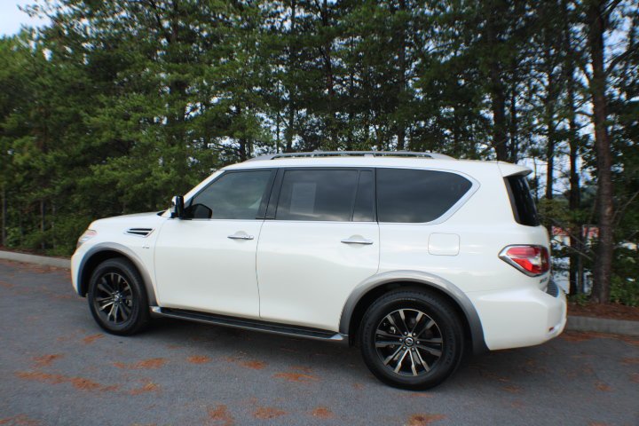 Used 2017 Pearl White Nissan Platinum image 3