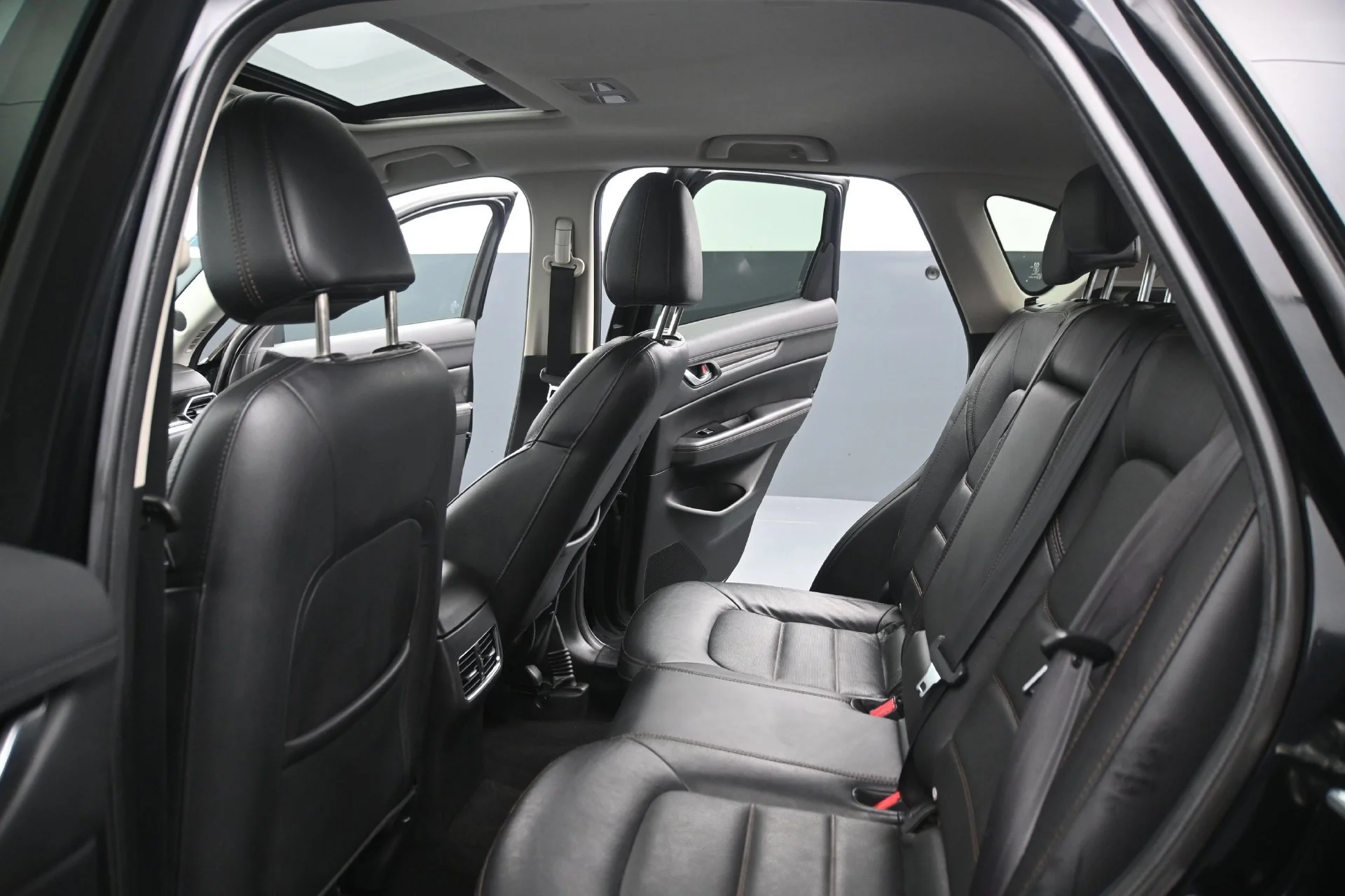 Used 2017 Jet Black Mica Mazda Grand Touring image 17