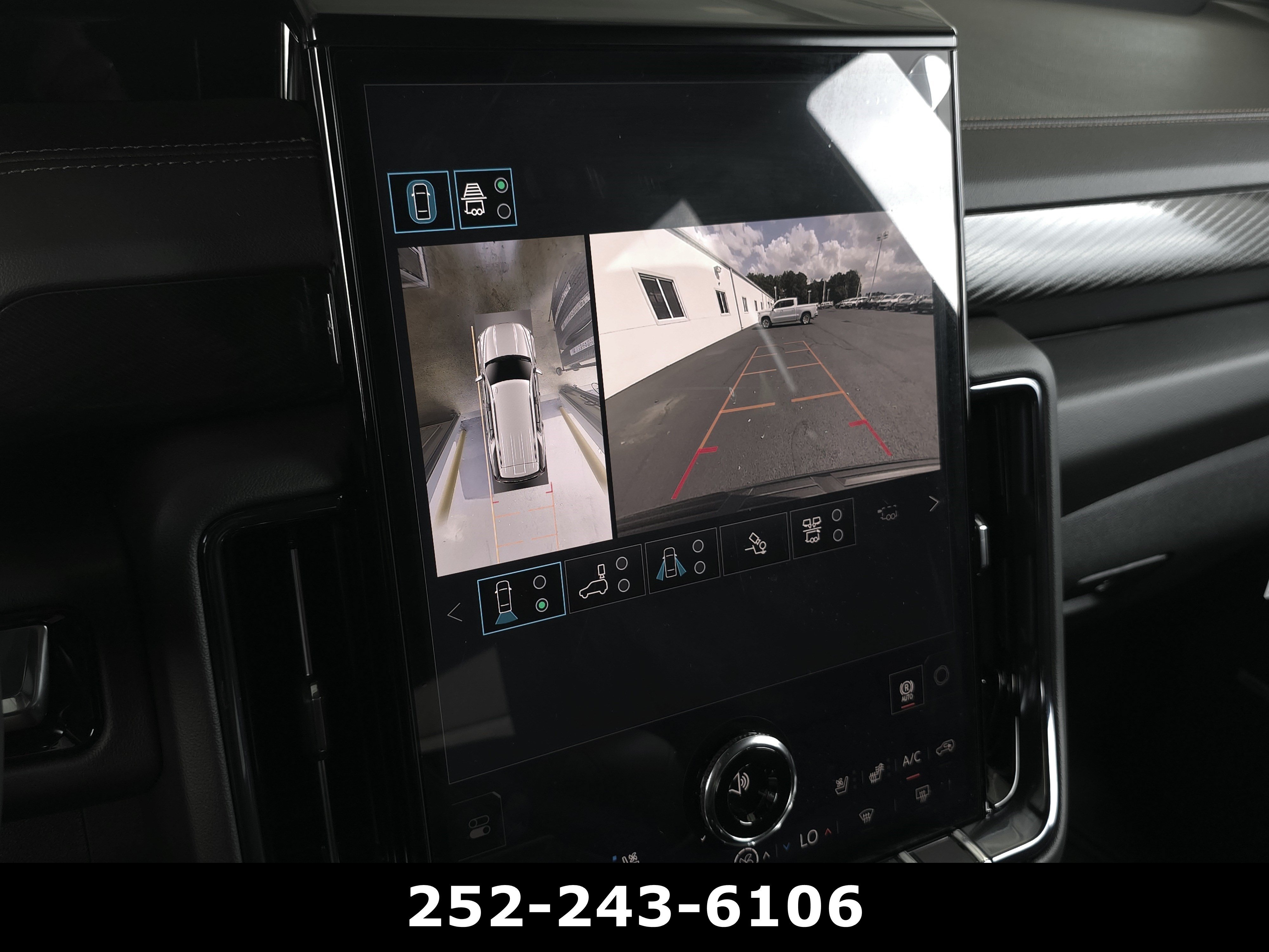 Used 2026 Midnight Pine GMC AT4 image 22