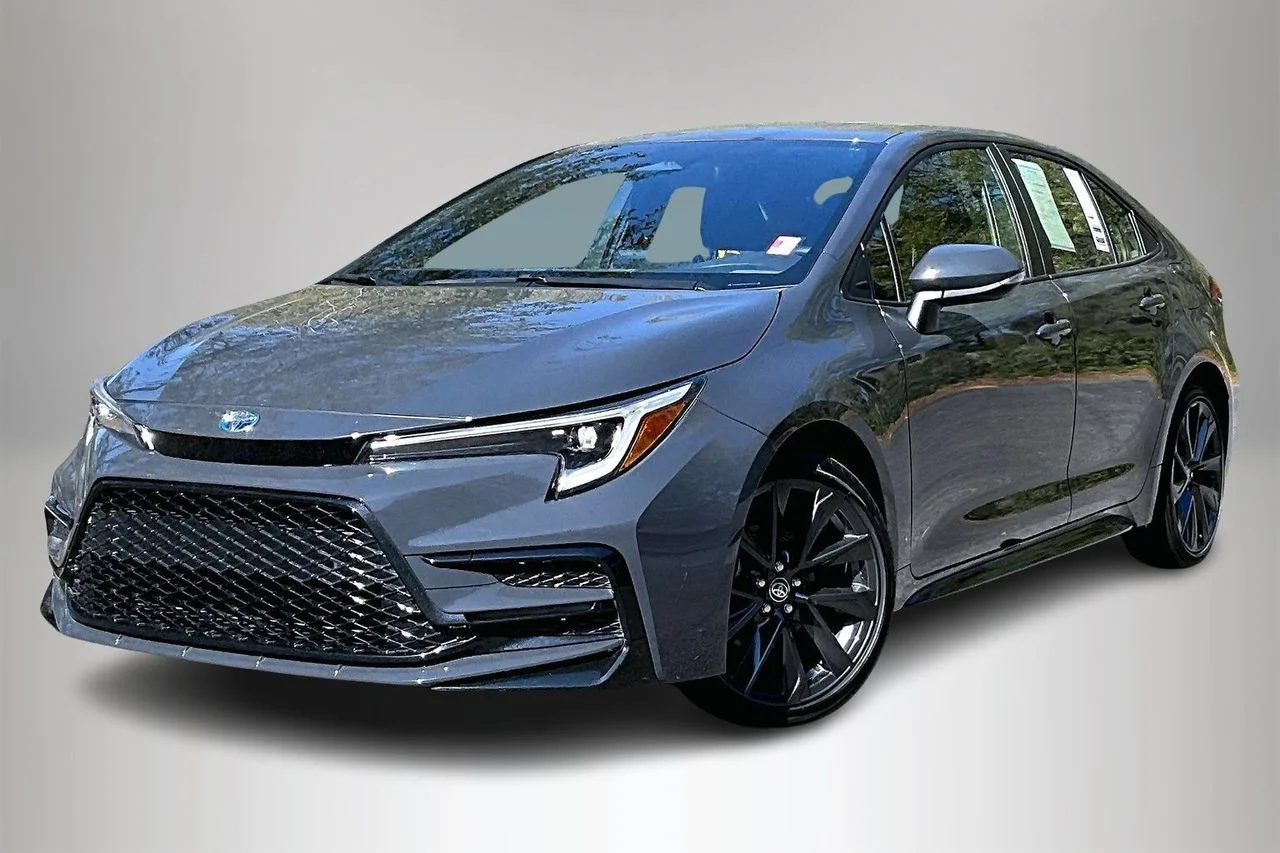 2025 Toyota Corolla SE