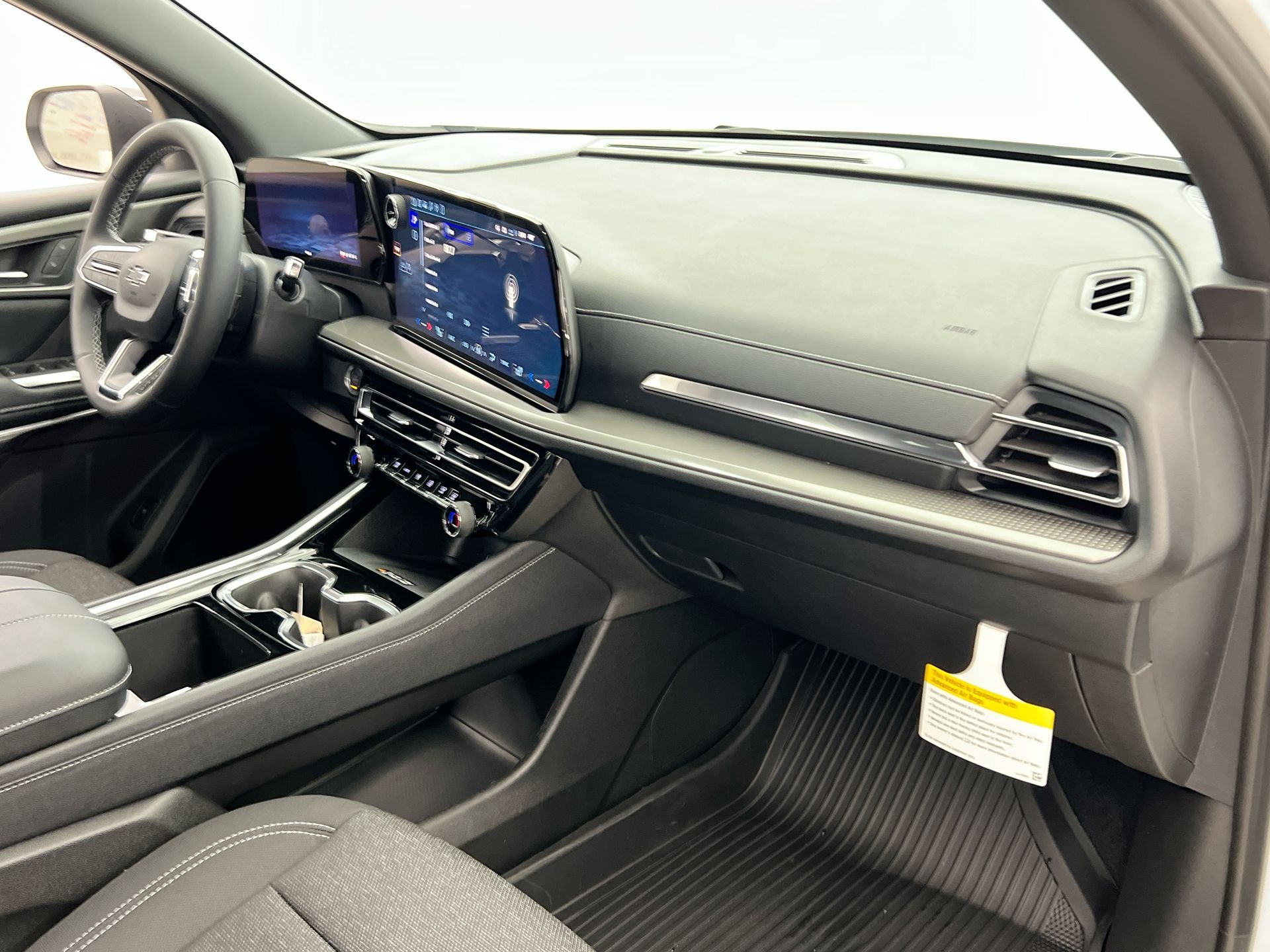 New 2026 Summit White Chevrolet LT image 86