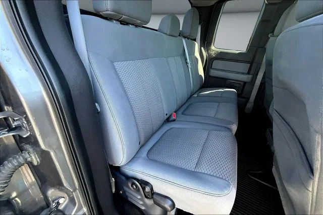 Used 2013 Gray Ford XLT image 24