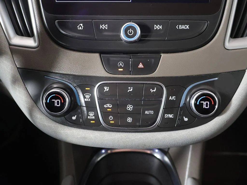 Used 2023 Gray Chevrolet LT image 41