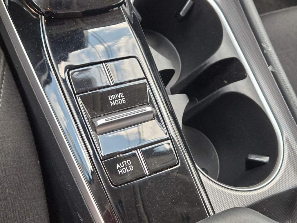 Used 2022 Gray Hyundai SEL image 29
