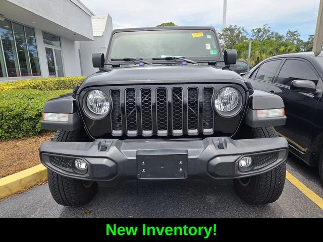 Used 2021 Black Jeep Sport image 2