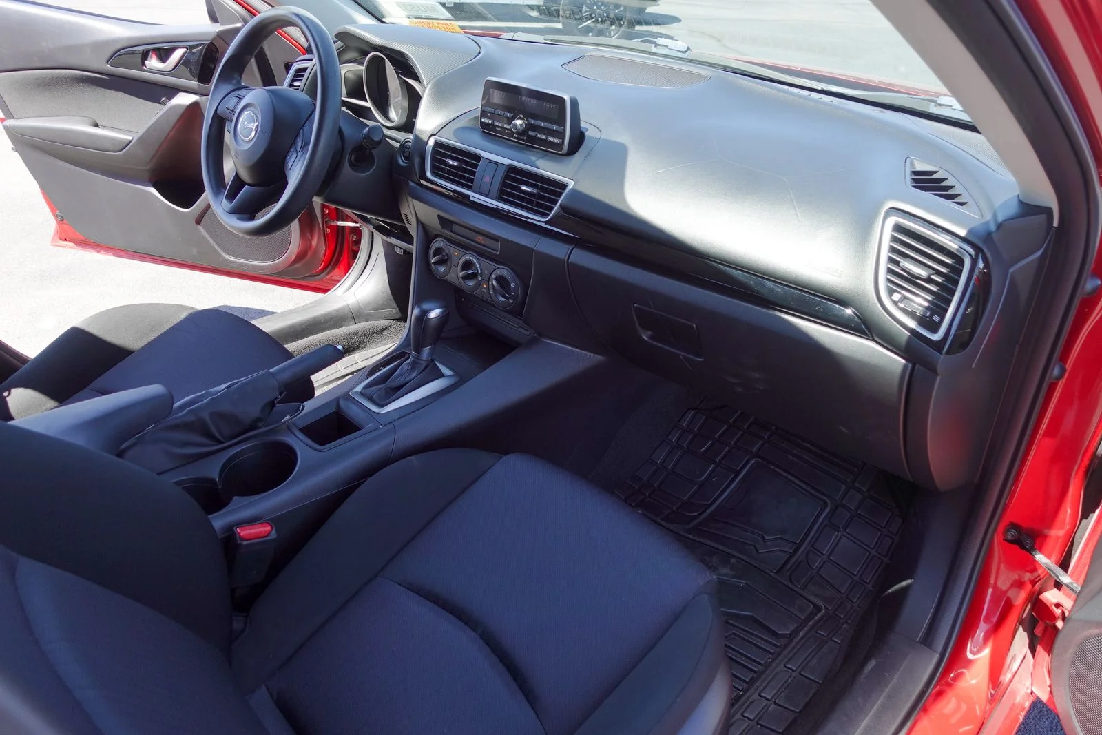 Used 2014 Soul Red Metallic Mazda i Sport image 11