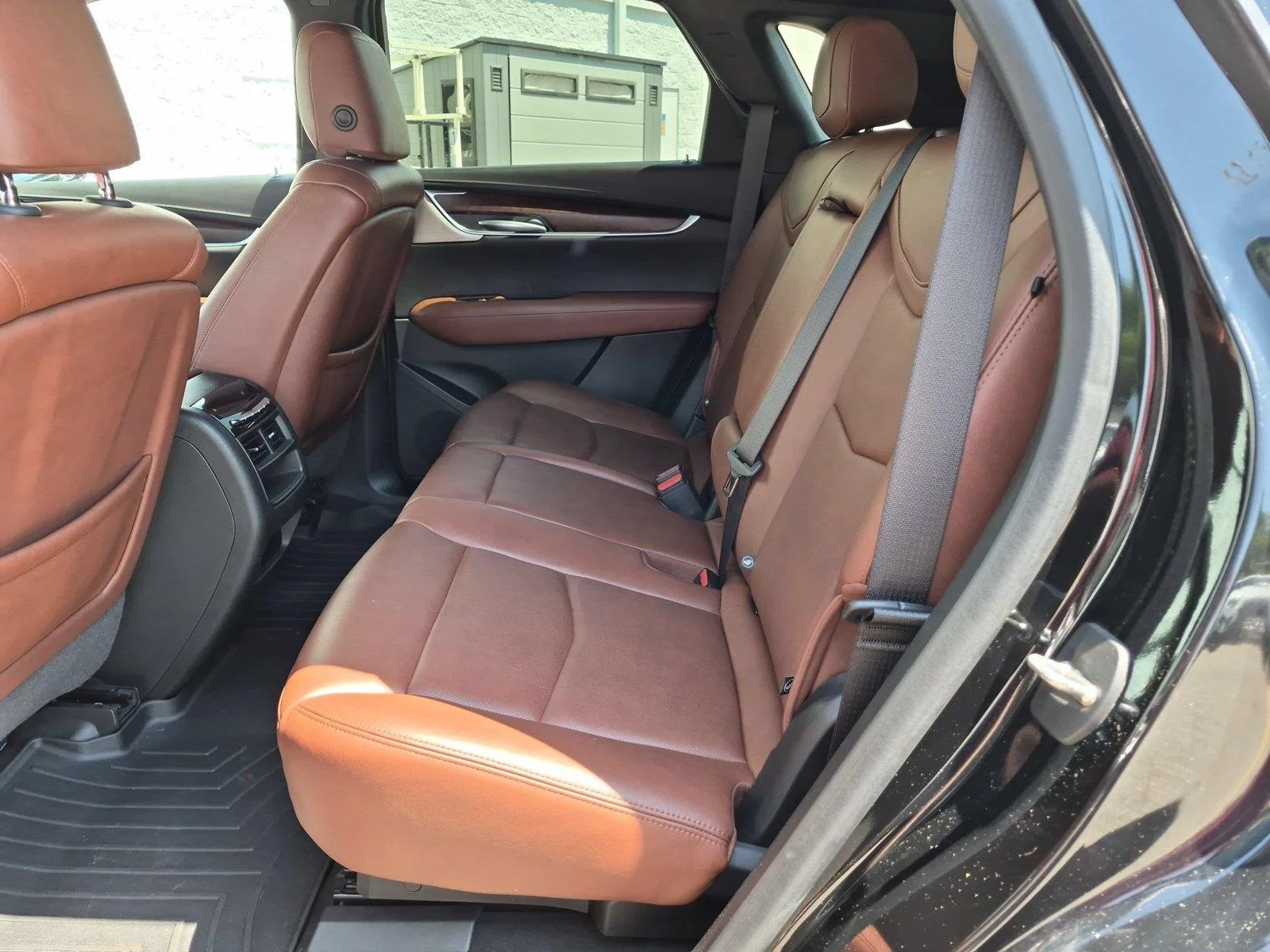 Used 2020 Stellar Black Metallic Cadillac Sport AWD image 33