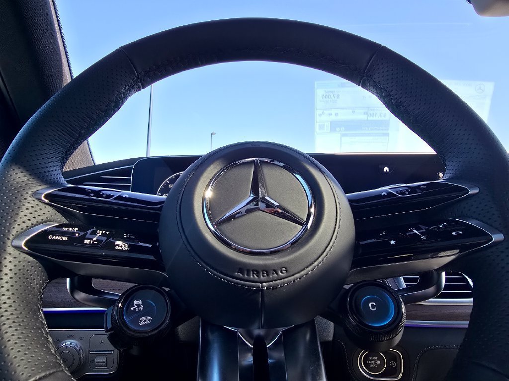 New 2026 MANUFAKTUR Moonlight White Metallic Mercedes-Benz GLE 53 AMG® image 67