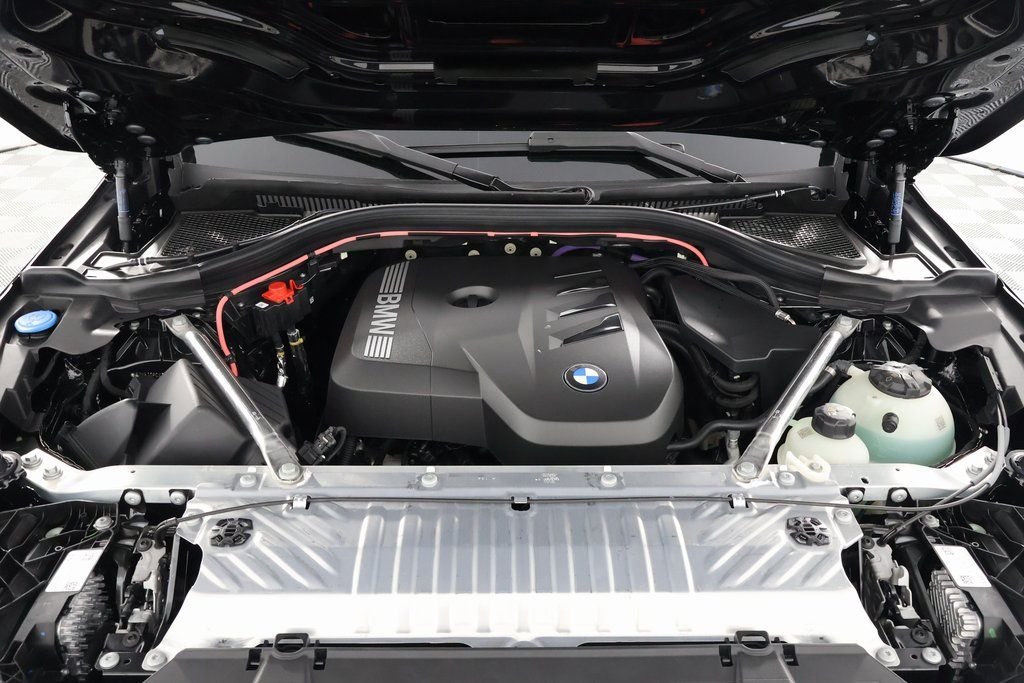 New 2026 Black Sapphire Metallic BMW 30 xDrive image 9