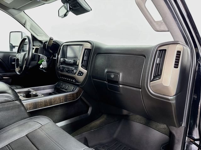 Used 2016 Black GMC Denali image 29