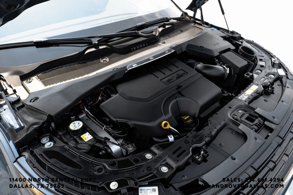 New 2026 Tribeca Blue Metallic Land Rover S image 48