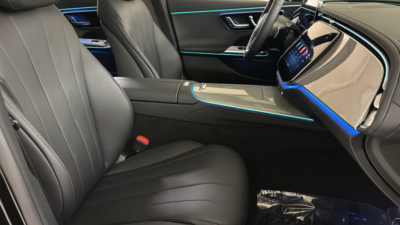 New 2026 Black Mercedes-Benz E 450 image 35