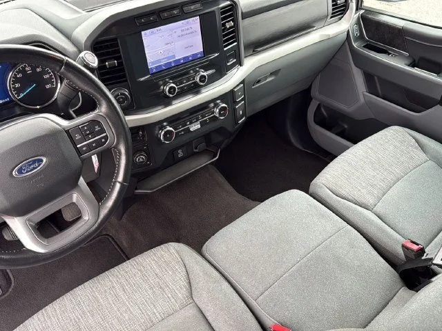 Used 2022 White Ford  image 3