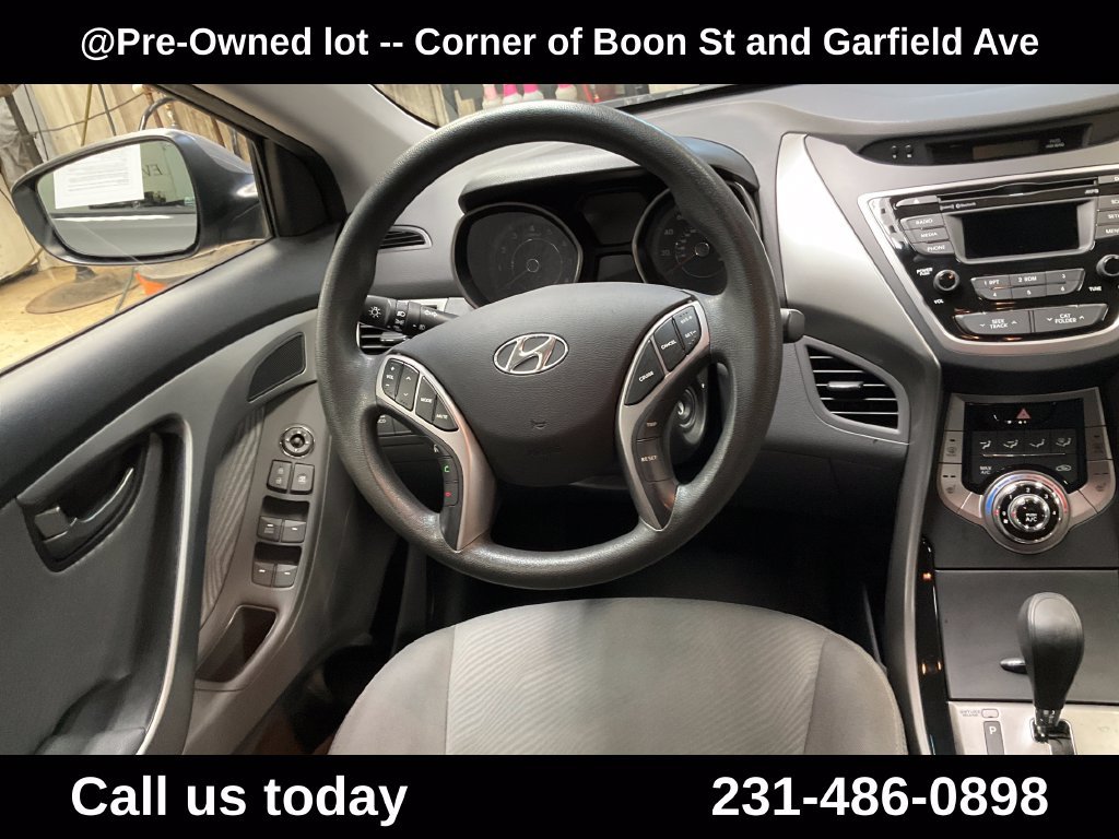 Used 2013 Gray Hyundai GLS image 17