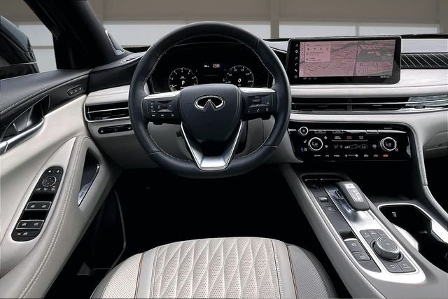 Certified Used 2026 Black INFINITI Autograph image 5
