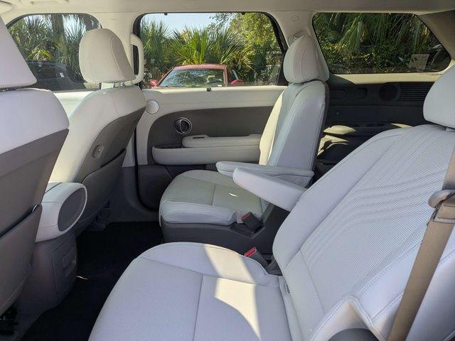 New 2026 Red Hyundai SEL Premium 7P image 14