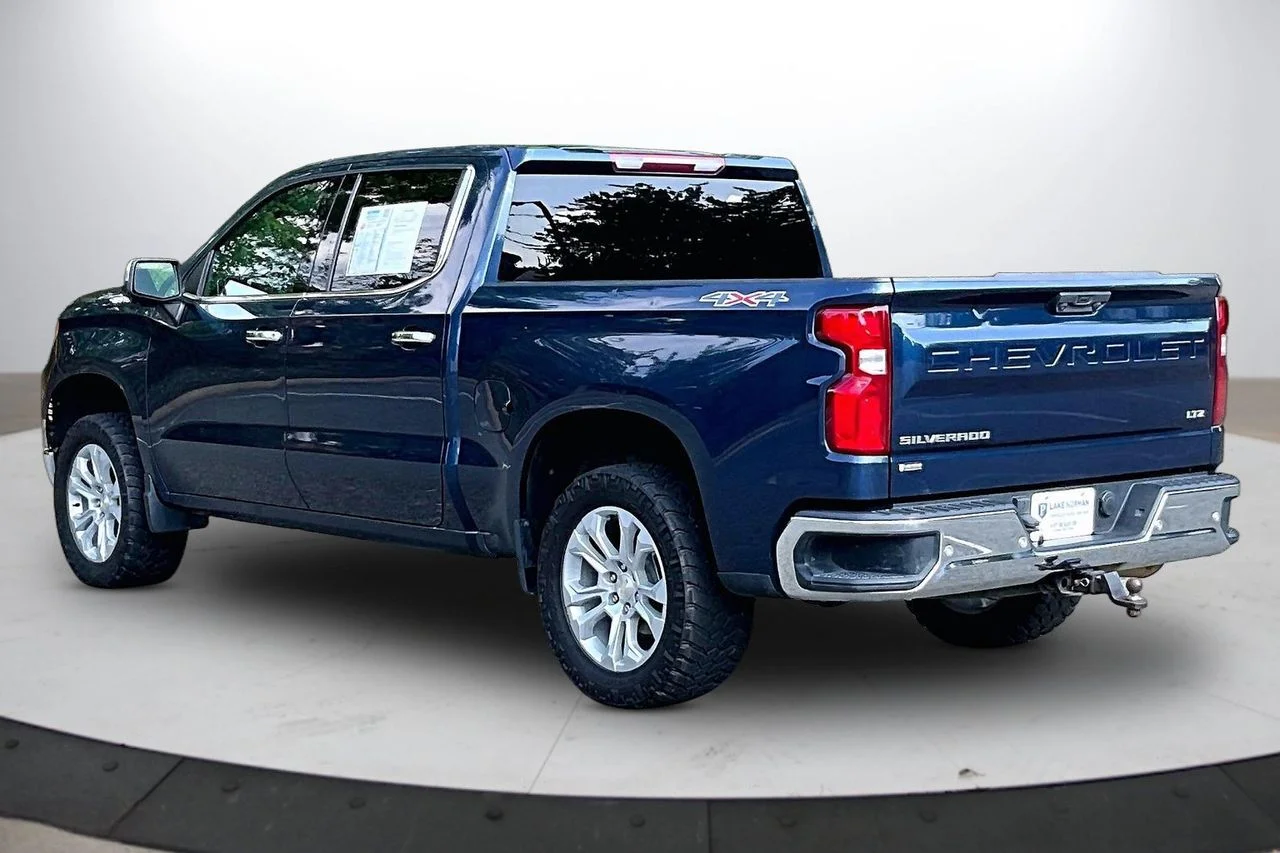 Used 2023 Blue Chevrolet LTZ image 7