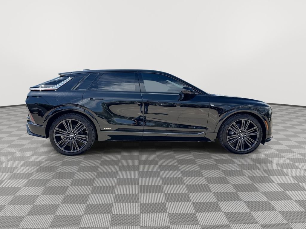 2026 Cadillac LYRIQ V Premium - Photo 9