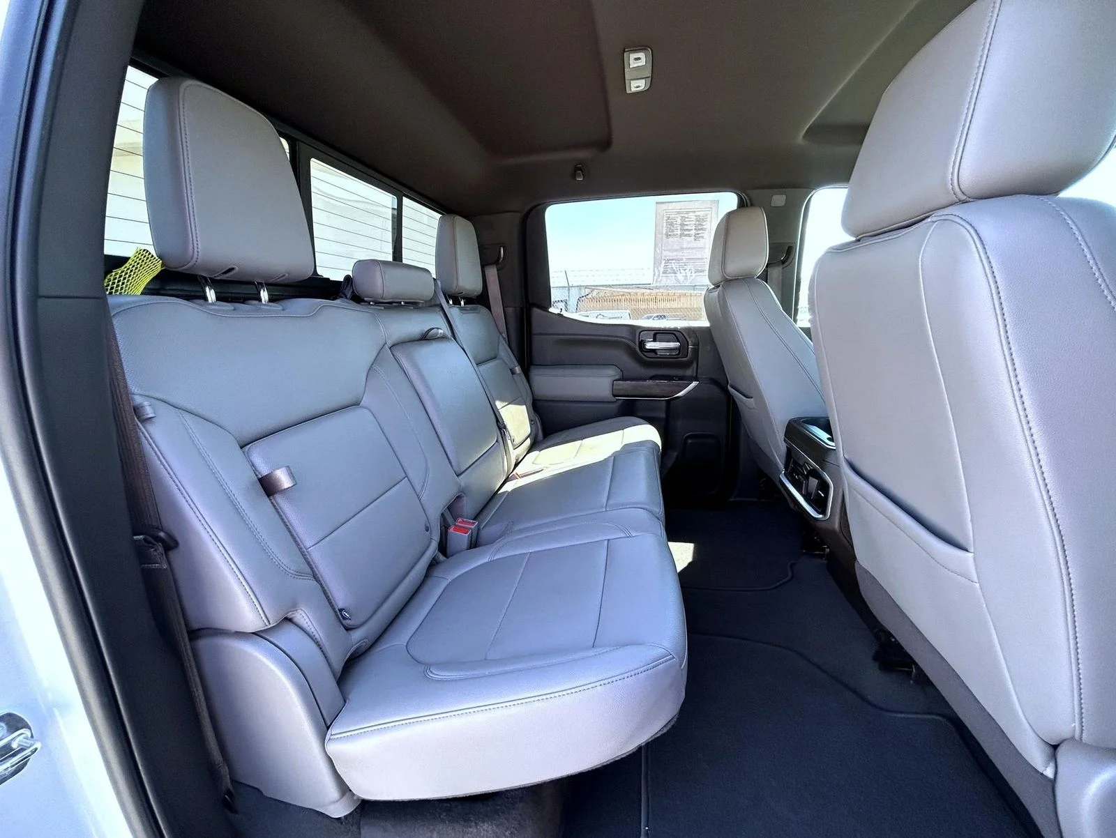Certified Used 2022 White GMC SLT image 19