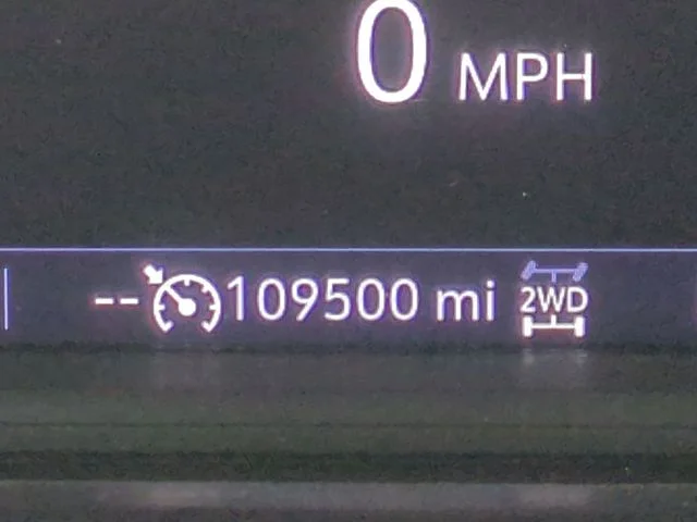Used 2019 Red GMC SLE image 23