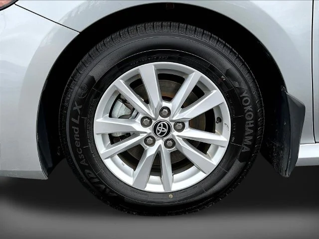 Used 2025 Silver Toyota LE image 38