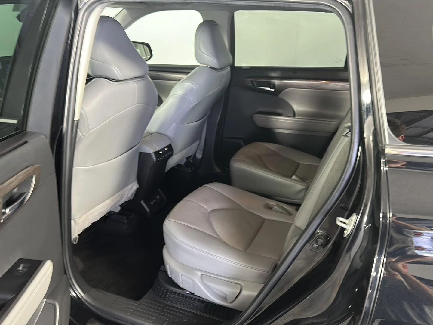 Used 2022 Midnight Black Metallic Toyota Limited image 23