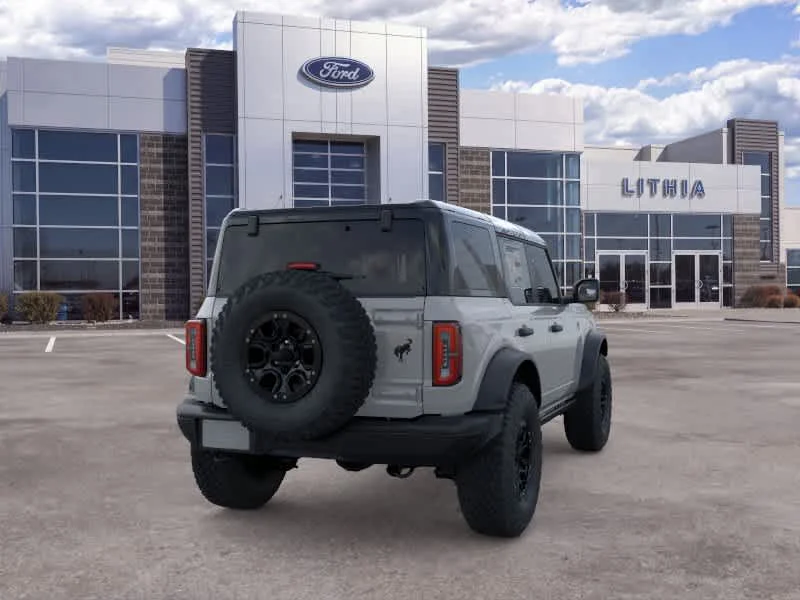 New 2026 Avalanche Gray Ford Badlands® image 8
