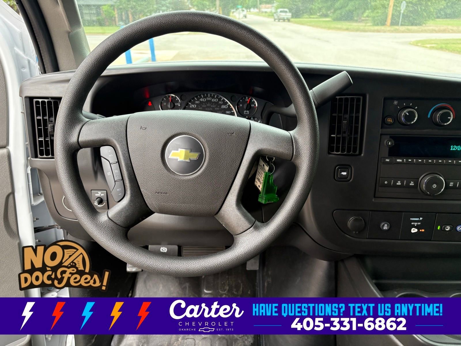 2025 Chevrolet Express Cargo Work Van - Photo 28