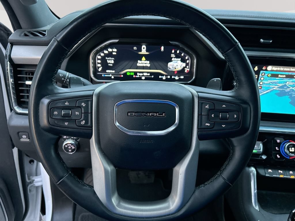 Used 2023 WHITE FROST TRICOAT GMC Denali image 30