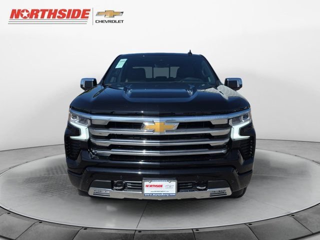 2026 Chevrolet Silverado 1500 High Country - Photo 2