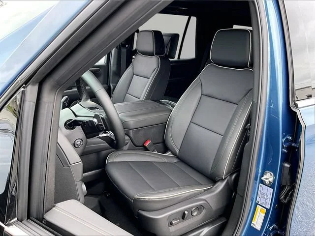 2026 Chevrolet Tahoe Premier - Photo 10