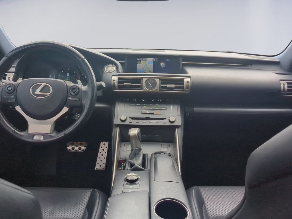 Used 2016 White Lexus 200t image 10
